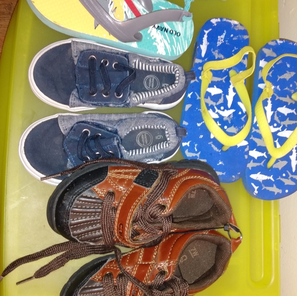 Toddler shoes